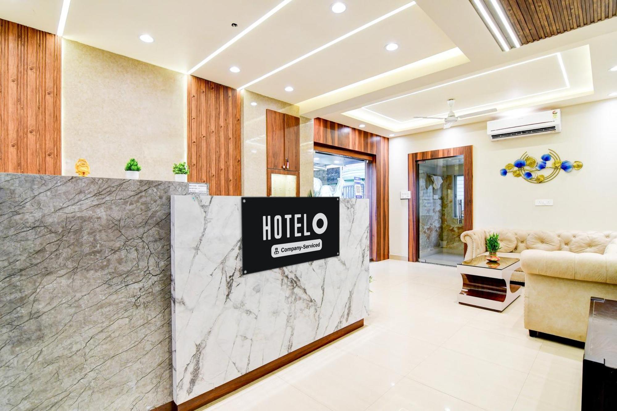 Super Townhouse Kaikhali Near Airport Kolkata